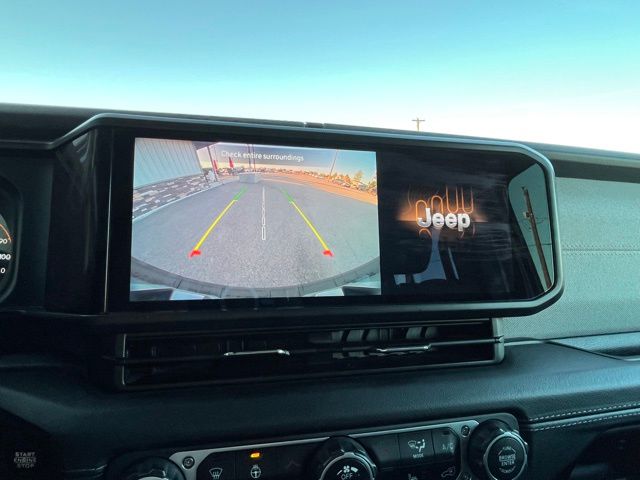 2024 Jeep Wrangler 4-Door Sahara - Photo 39