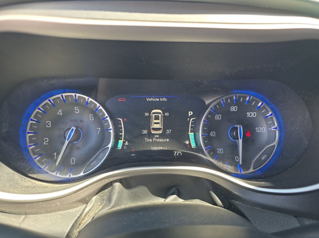 Used 2023 Chrysler Pacifica Touring L Van Passenger Van