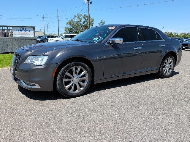 2018 Chrysler 300