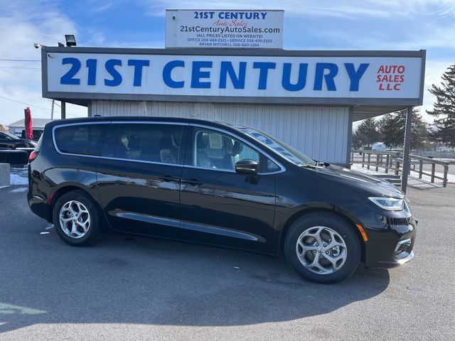 2024 Chrysler Pacifica