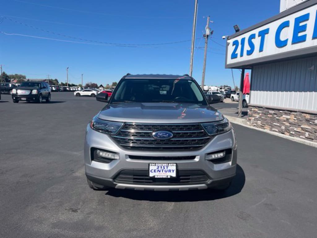 Used 2023 Ford Explorer XLT SUV