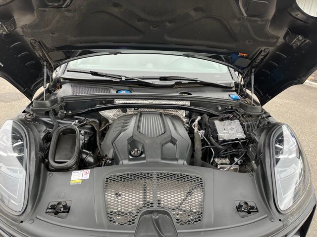 2023 Porsche Macan Base - Photo 22