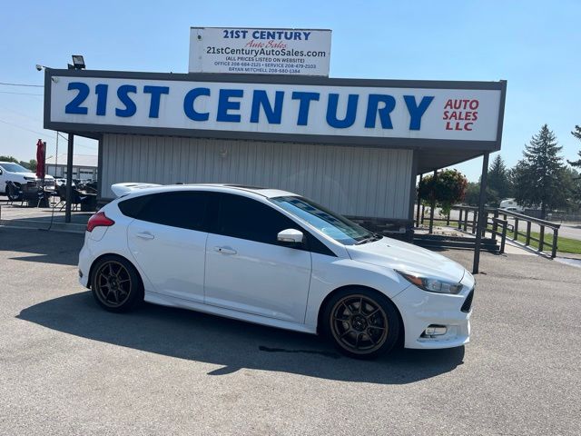 2016 Ford Focus