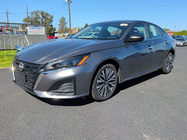 2025 Nissan Altima