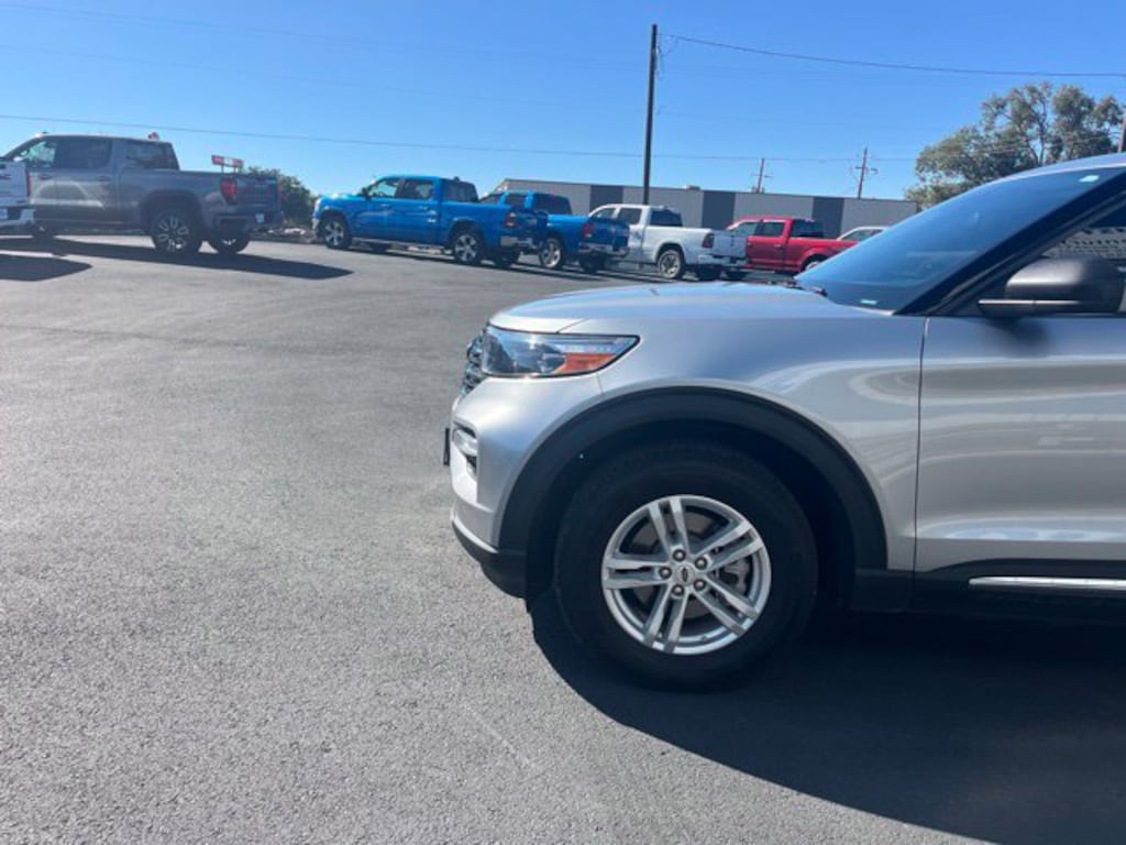 Used 2023 Ford Explorer XLT SUV
