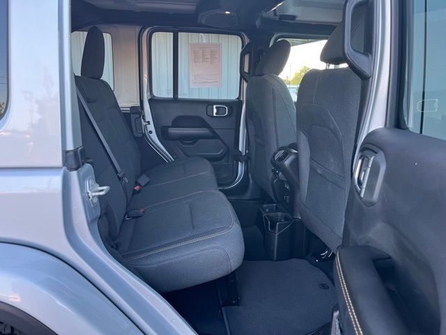 2024 Jeep Wrangler 4-Door Sahara - Photo 27
