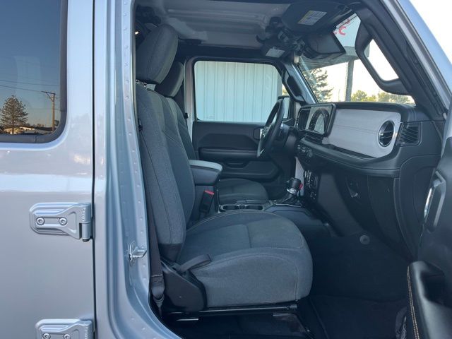 2024 Jeep Wrangler 4-Door Sahara - Photo 26