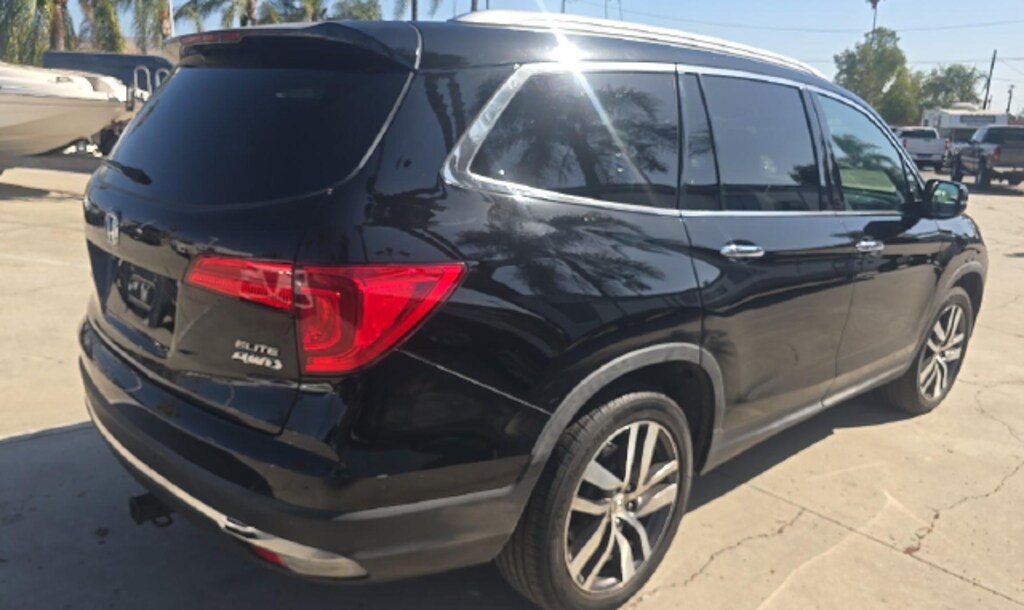 Used 2017 Honda Pilot Elite SUV