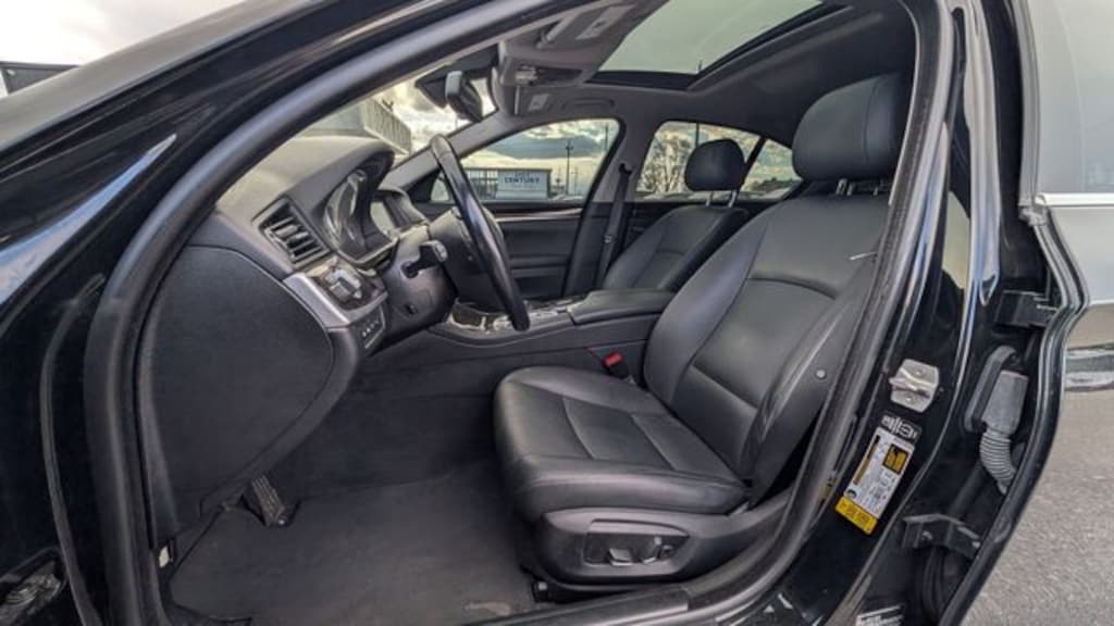 Used 2015 BMW 5 Series 535i Sedan
