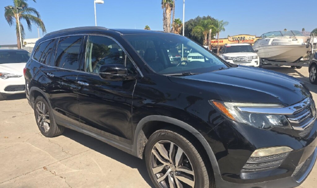Used 2017 Honda Pilot Elite SUV