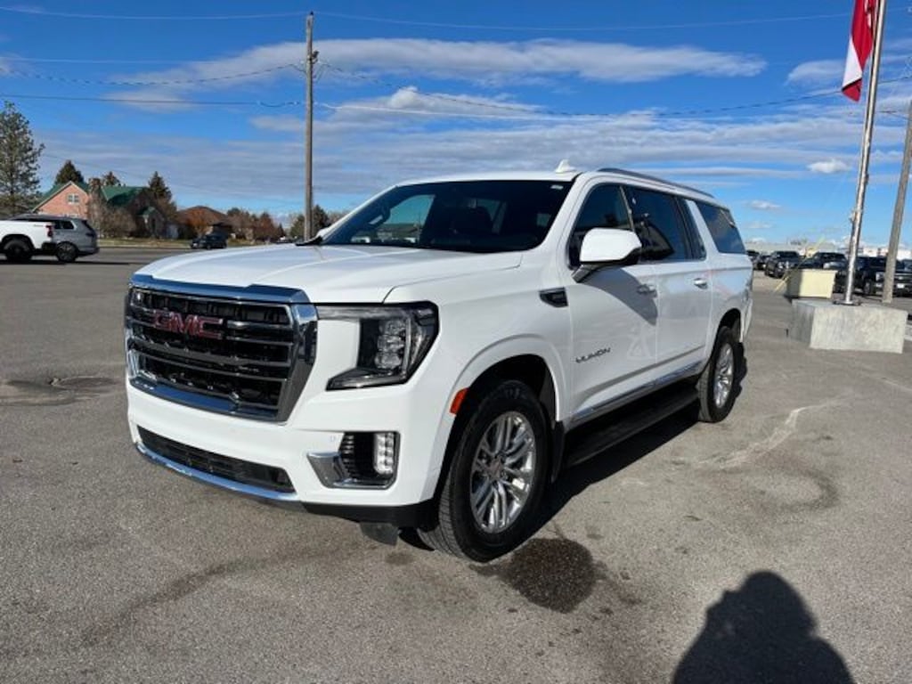 Used 2022 GMC Yukon XL SLT SUV