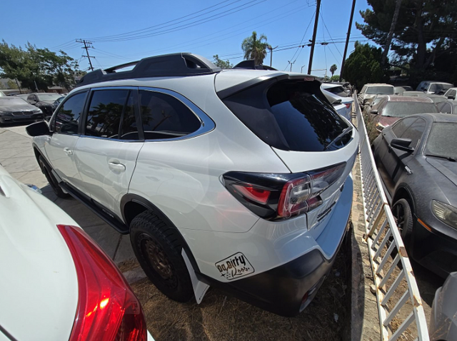 Used 2021 Subaru Outback Premium SUV