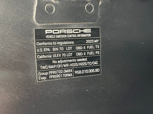 2023 Porsche Macan Base - Photo 21