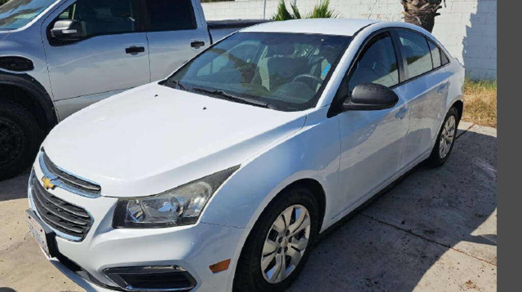Used 2015 Chevrolet Cruze LS Auto Sedan