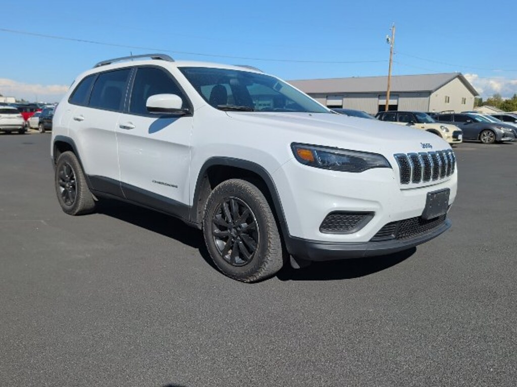 Used 2020 Jeep Cherokee Latitude SUV