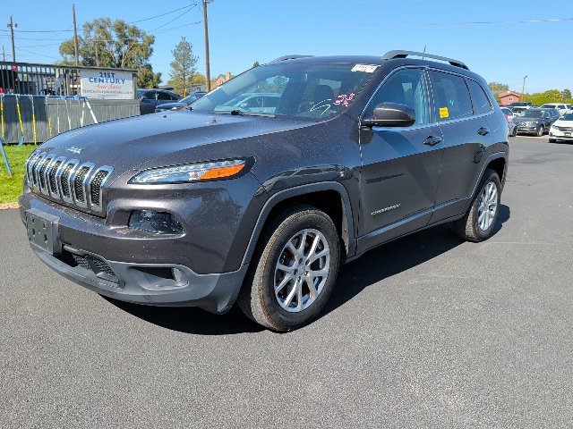 Used 2017 Jeep Cherokee Latitude SUV