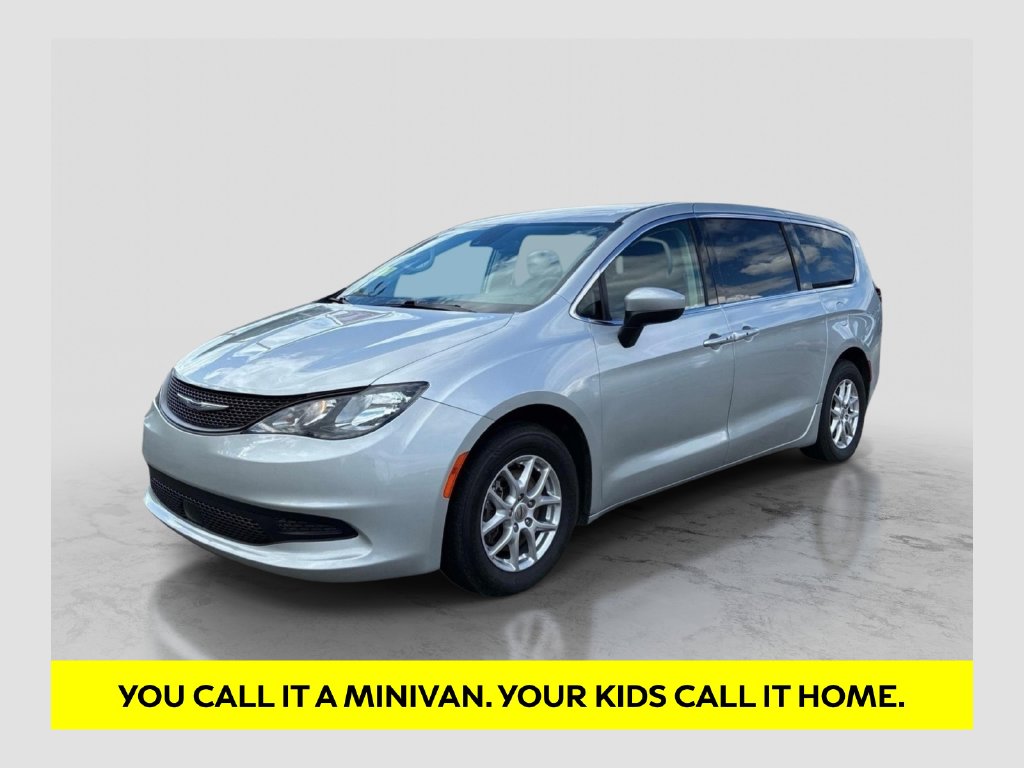 2023 Chrysler Voyager