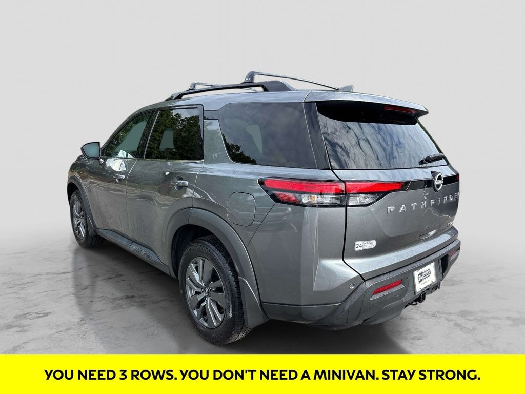 Used 2024 Nissan Pathfinder SV SUV