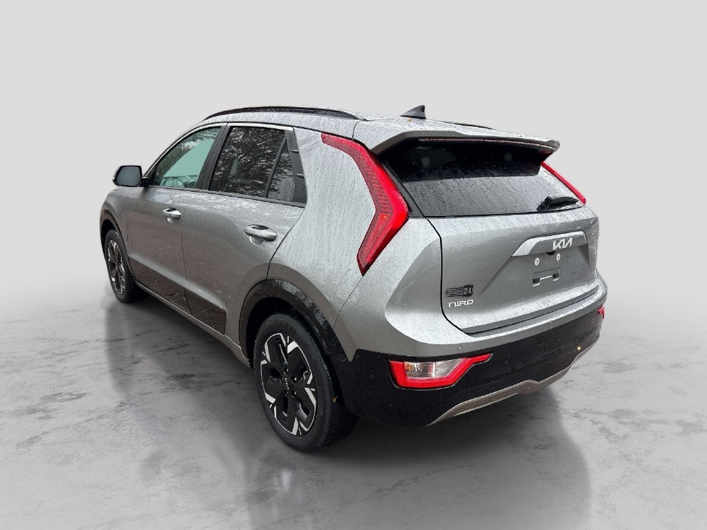 Used 2024 Kia Niro EV Wind SUV