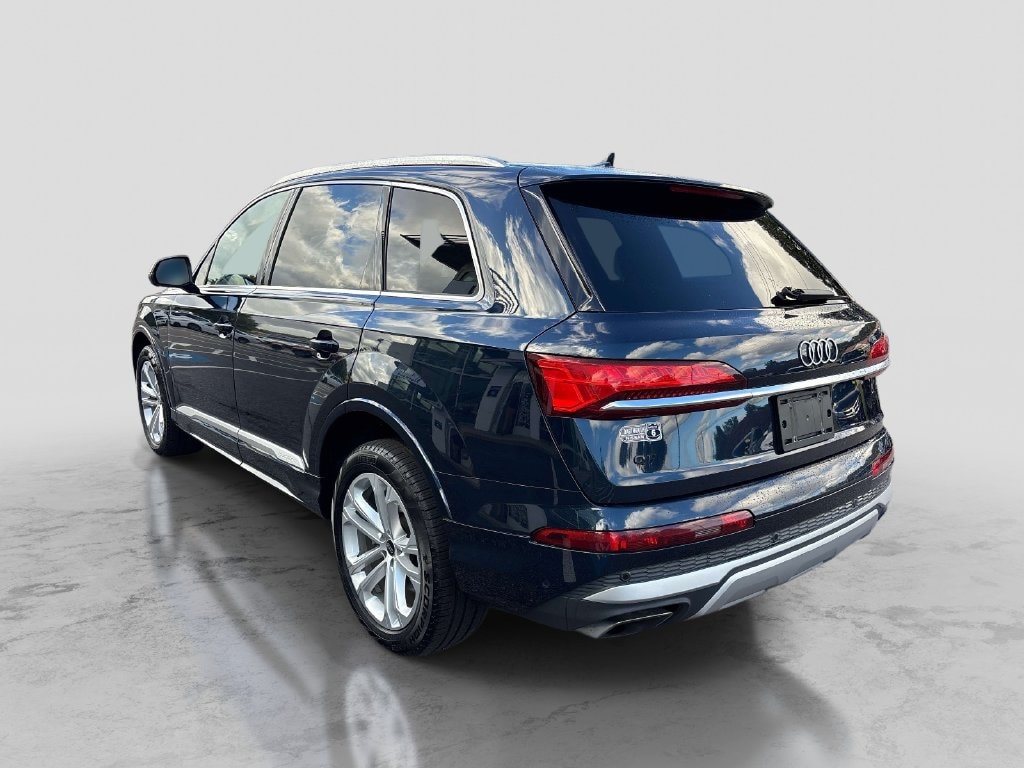 Used 2025 Audi Q7 55 Premium SUV
