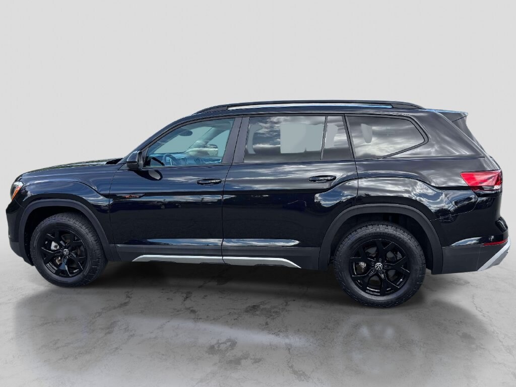 Certified 2024 Volkswagen Atlas 2.0T Peak Edition SE w/Technology SUV