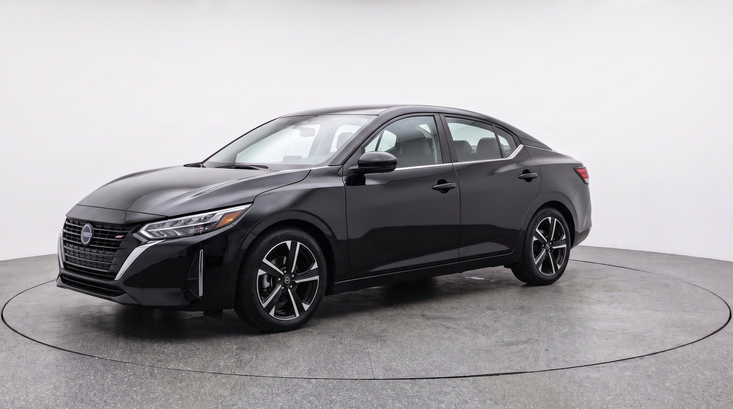 Thumbnail: 2025 Nissan Sentra - 3