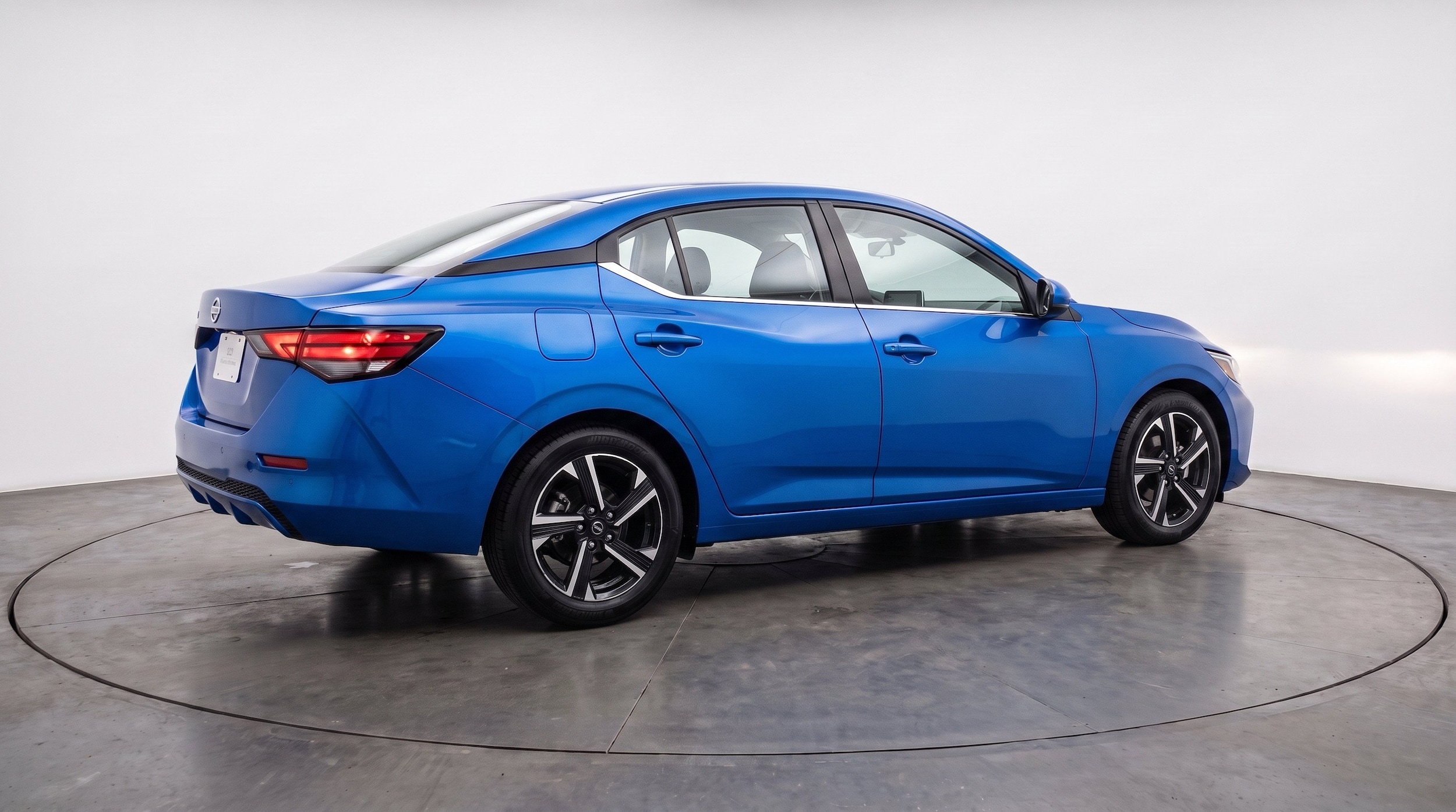 Thumbnail: 2025 Nissan Sentra - 9