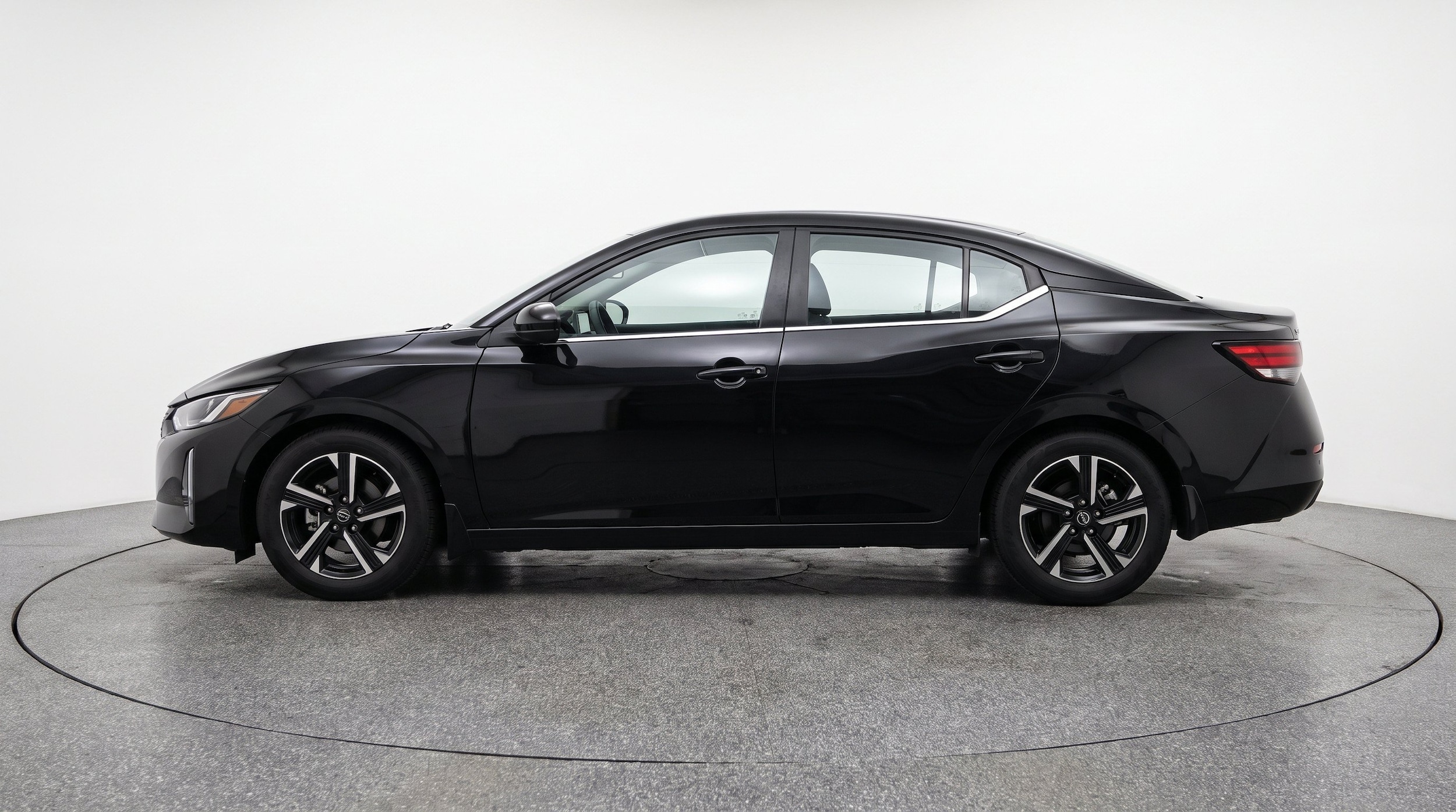 Thumbnail: 2025 Nissan Sentra - 5