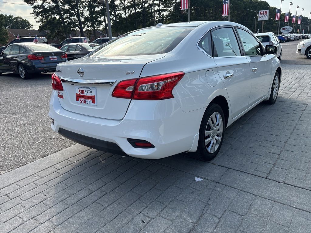 2017 Nissan Sentra SV - Photo 5