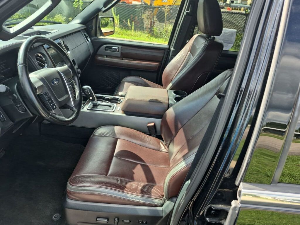 Used 2016 Ford Expedition EL Platinum SUV