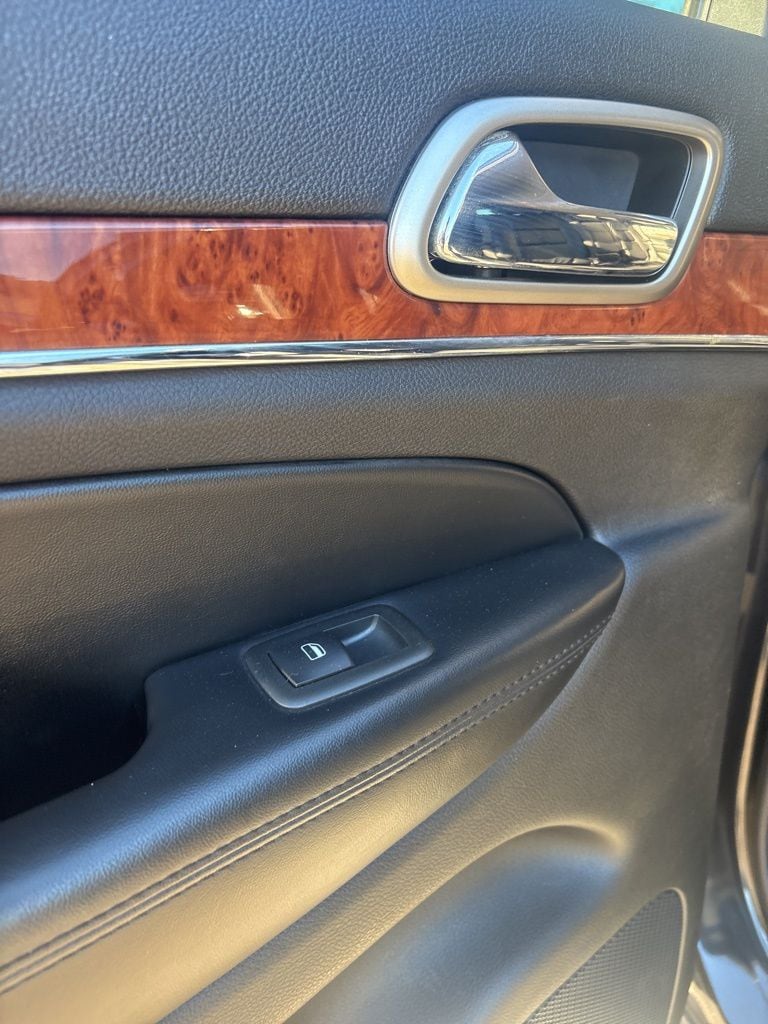 2012 Jeep Grand Cherokee Limited - Photo 27