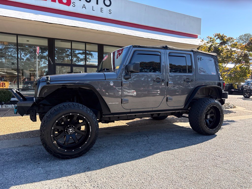 Used 2016 Jeep Wrangler Unlimited Sahara SUV