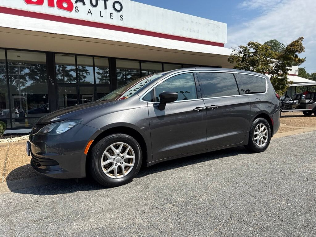 Used 2017 Chrysler Pacifica Touring Van