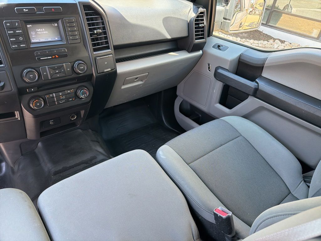2016 Ford F-150 XL - Photo 16