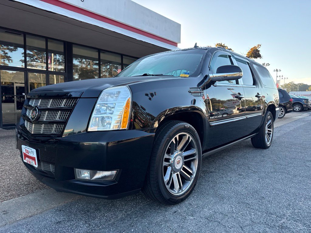 Used 2013 Cadillac Escalade ESV Premium SUV