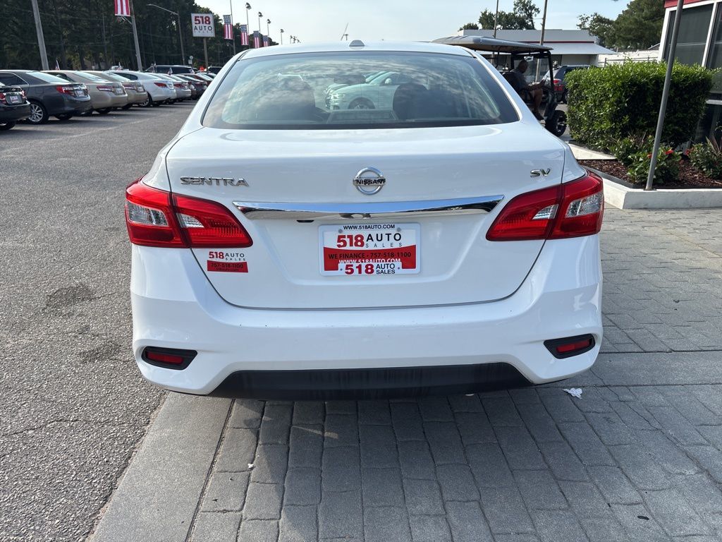 2017 Nissan Sentra SV - Photo 4