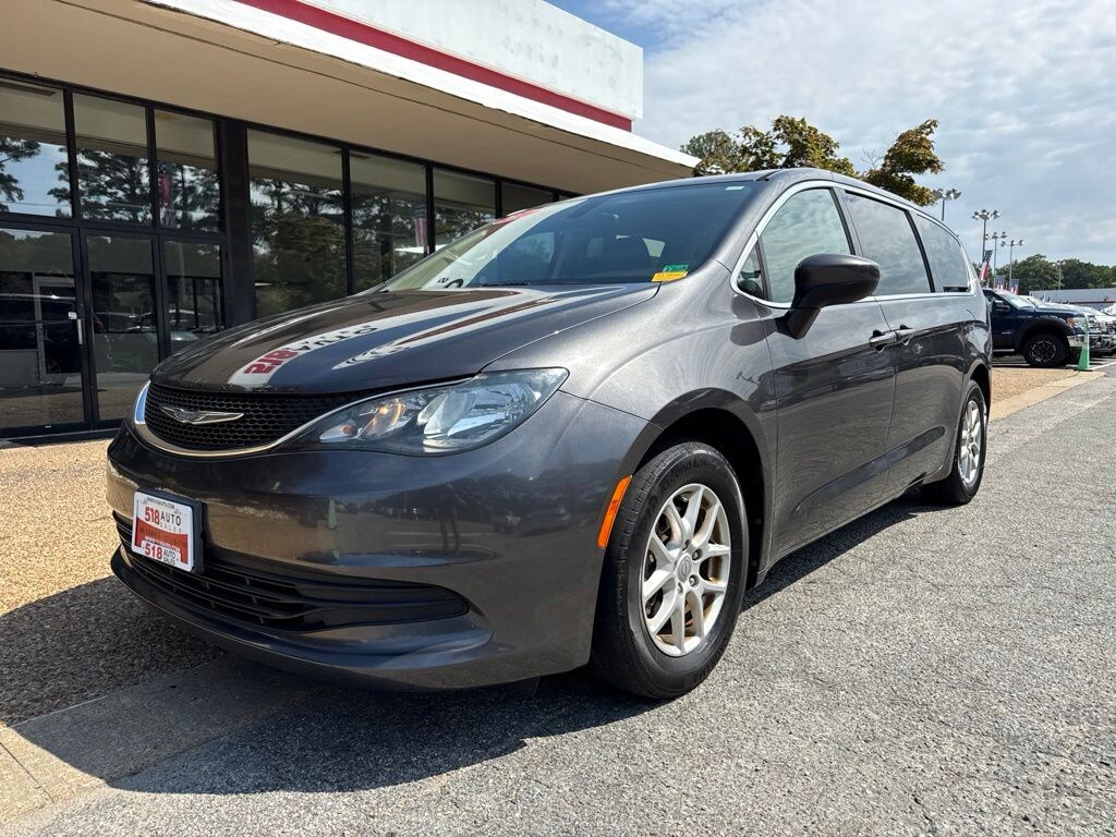 Used 2017 Chrysler Pacifica Touring Van