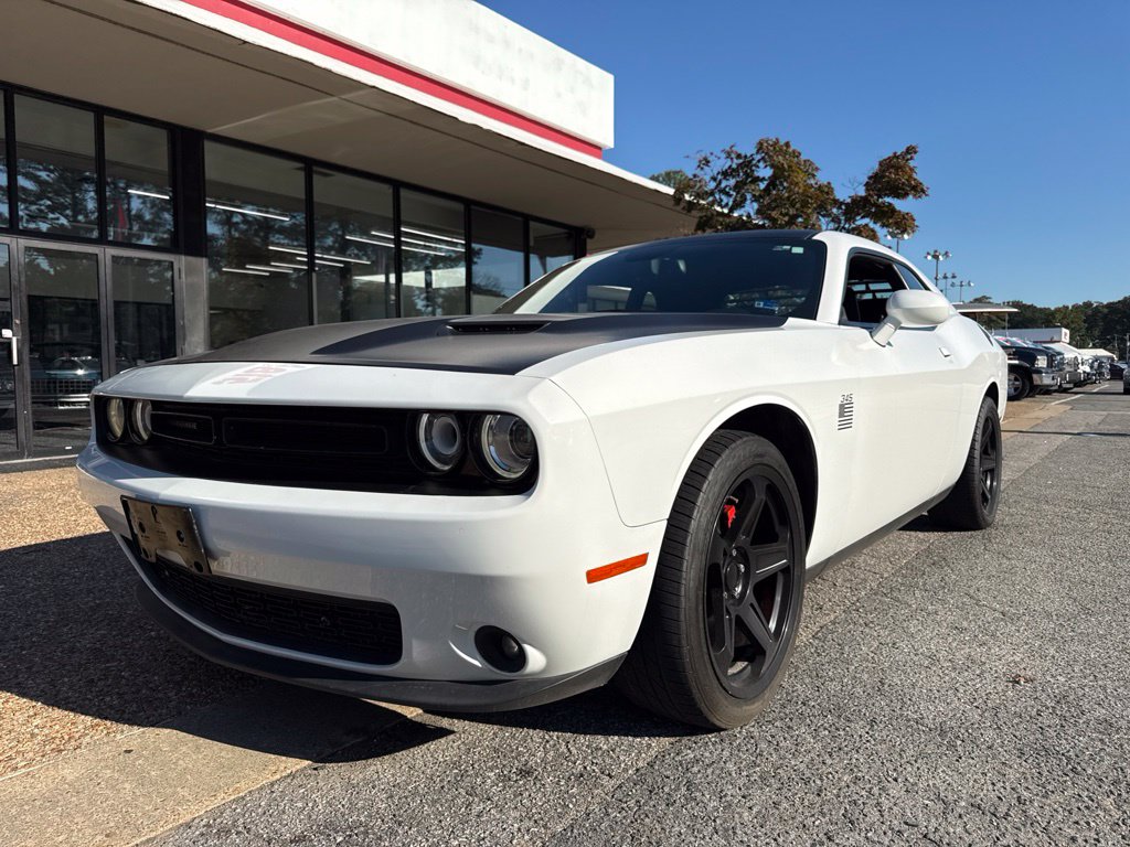 Used 2016 Dodge Challenger R/T Coupe