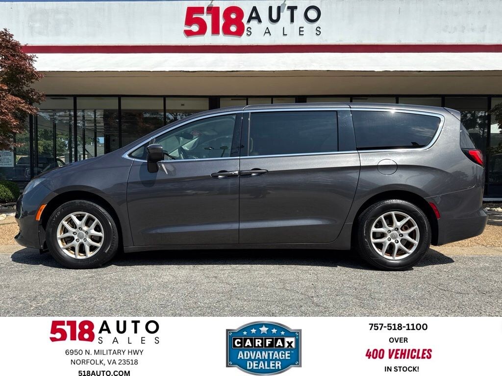 Used 2017 Chrysler Pacifica Touring Van