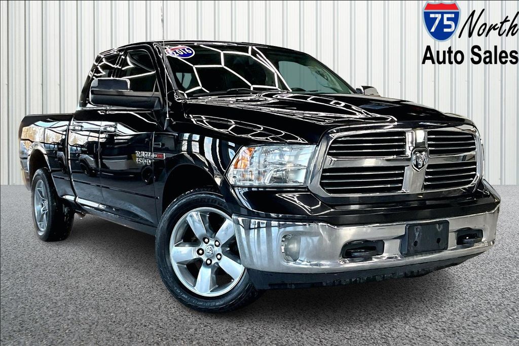 2016 RAM 1500 Pickup SLT
