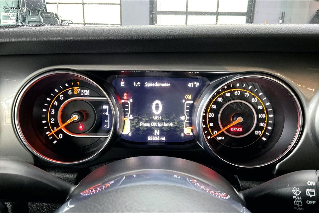 2020 Jeep Wrangler Unlimited Sahara - Photo 13