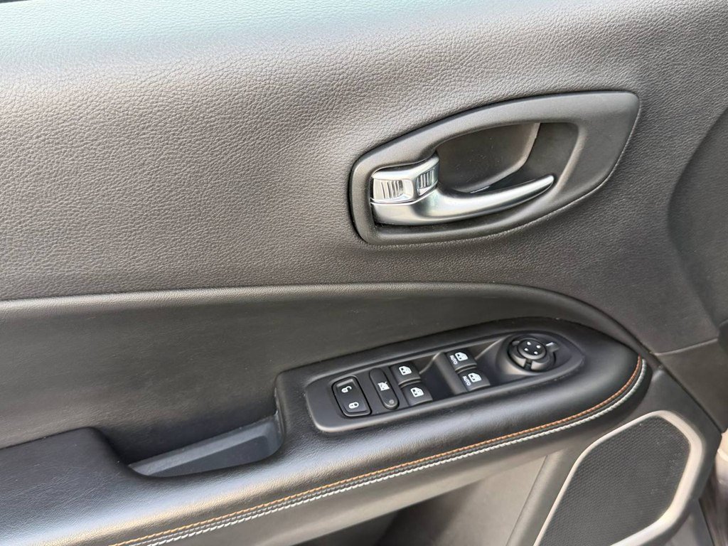 2021 Jeep Compass Sport - Photo 16