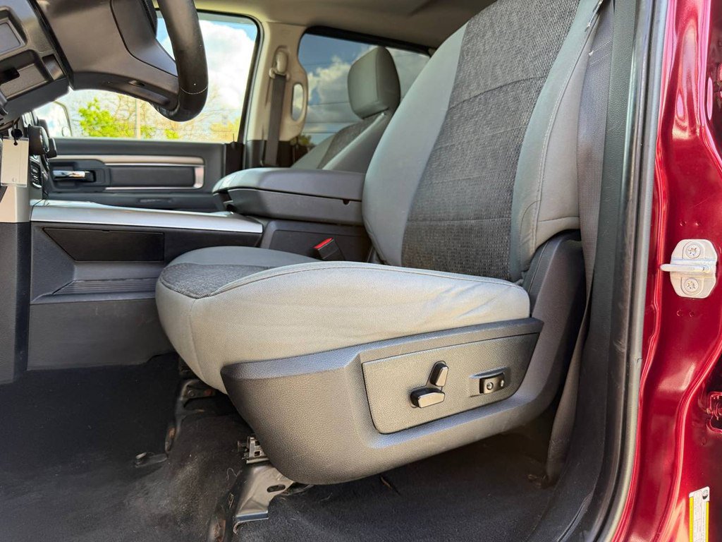 2018 RAM Ram 1500 Pickup Big Horn - Photo 17