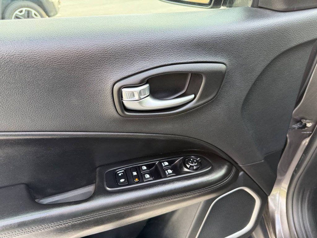 2018 Jeep Compass Altitude - Photo 17