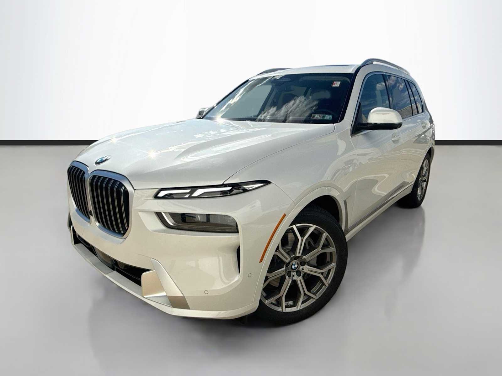 2027 BMW X7