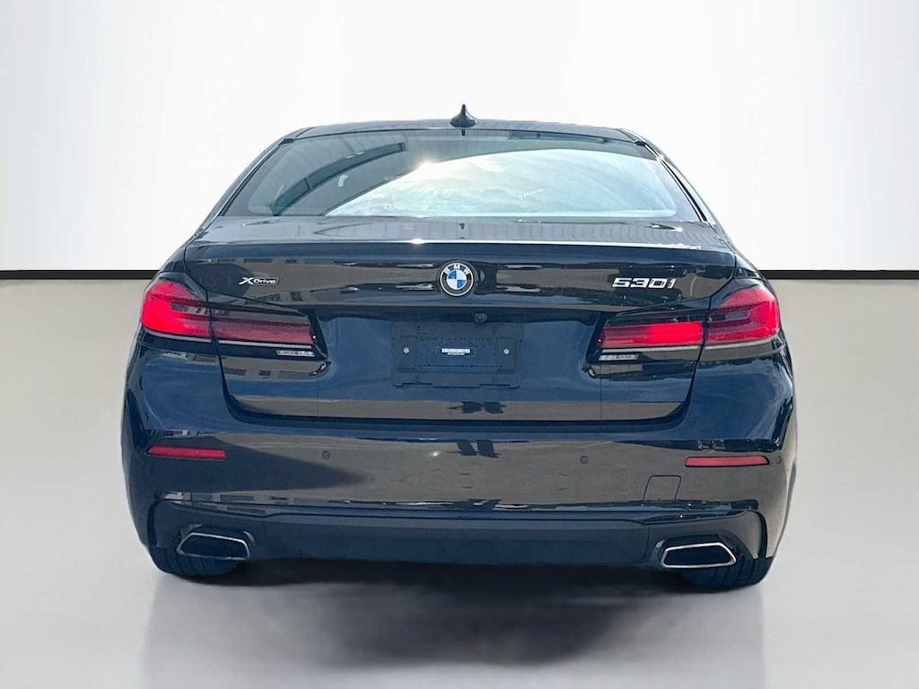 Certified 2023 BMW 530i xDrive Sedan