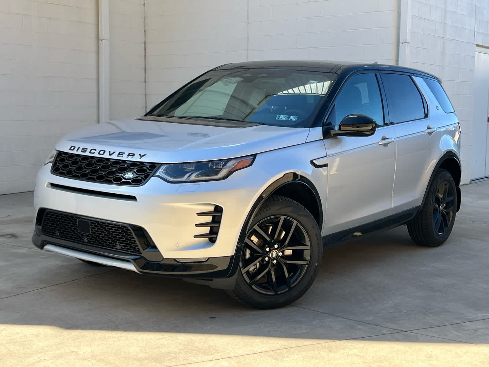 2025 Land Rover Discovery Sport