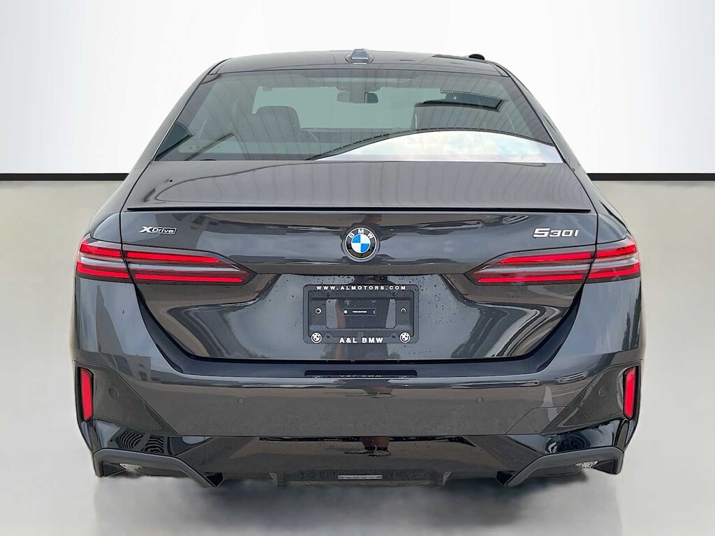 New 2027 BMW 530i xDrive Sedan