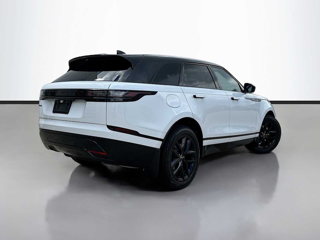Used 2026 Land Rover Range Rover Velar P250 Dynamic SE SUV