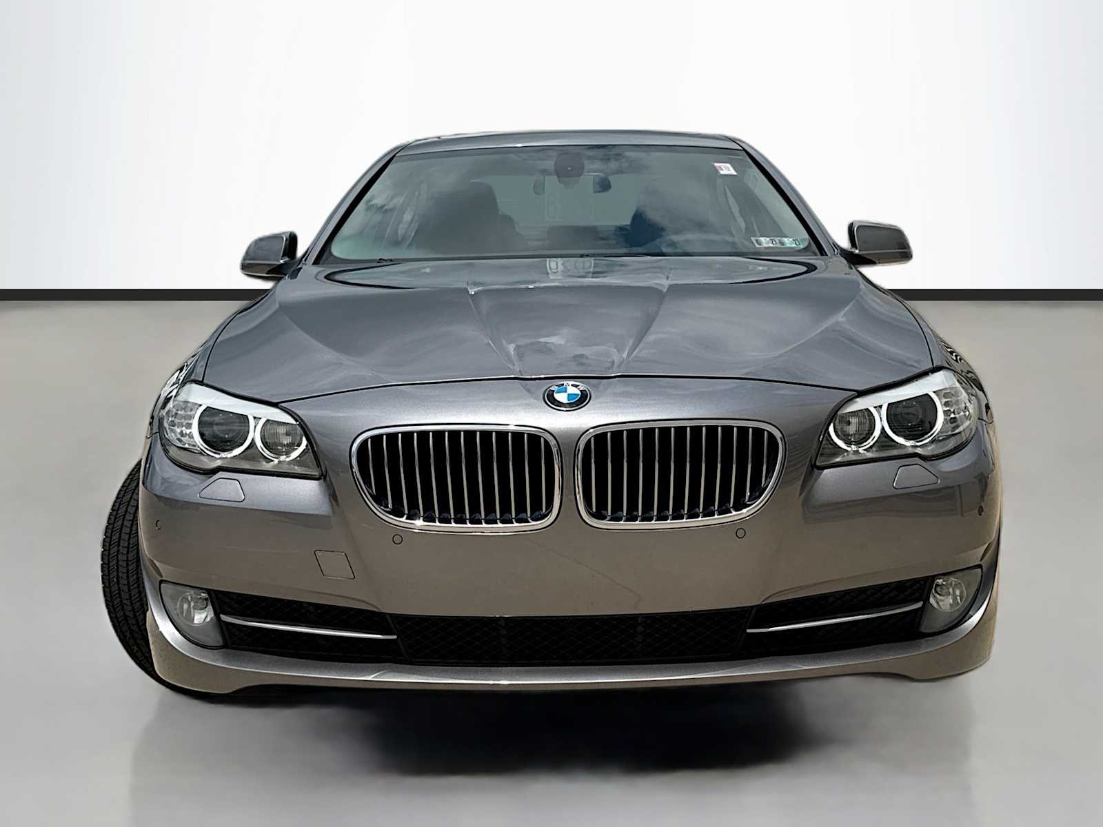 Used 2012 BMW 5 Series 528i with VIN WBAXH5C5XCDW02393 for sale in Monroeville, PA